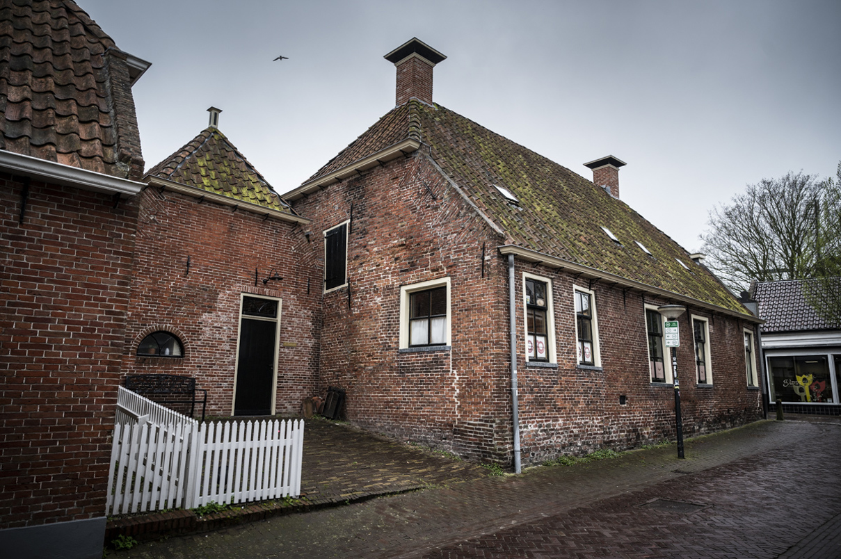 Het Jacobijnenhuis op het voormalig kloosterterrein in Winsum.