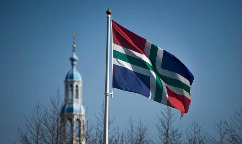 Nederland, Uithuizermeeden, 09-04-'20; De karakteristieke Mariakerk in Uithuizermeeden.  Foto: Kees van de Veen
